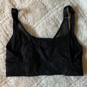 Lululemon Sports Bra ✨